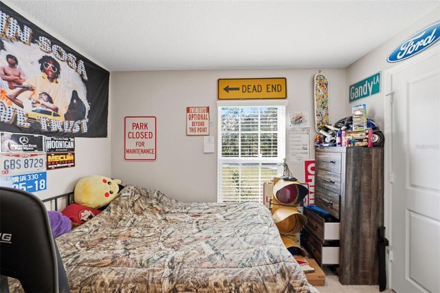 11014 GOLDEN WARLBER, Brooksville, FL 34613