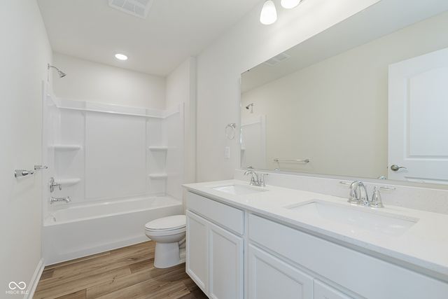 570 Corbin Way, Avon, IN 46123