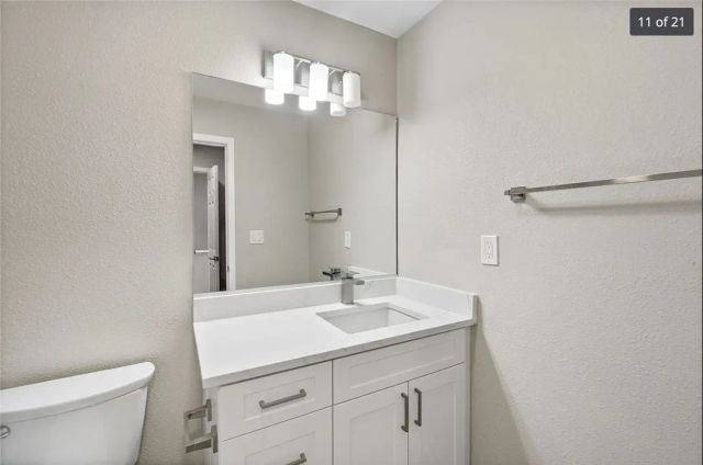 1024 Mission A, Costa Mesa, CA 92626