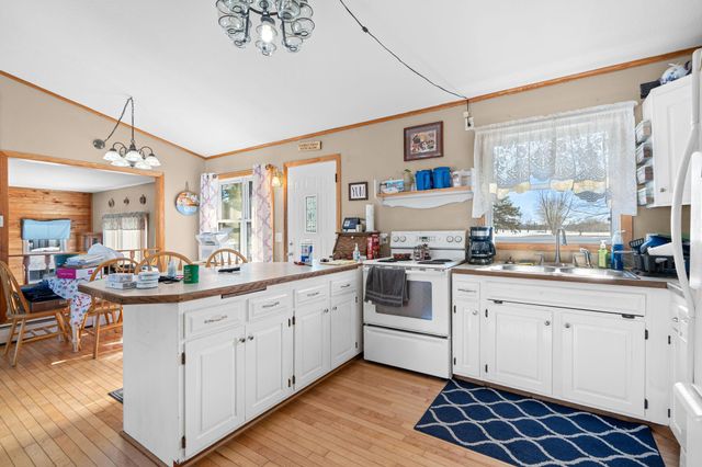 2565 195th Avenue, Mora, MN 55051