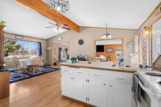 2565 195th Avenue, Mora, MN 55051