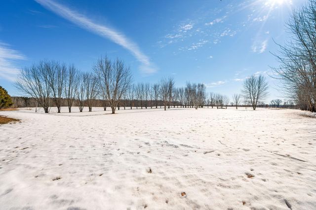 2565 195th Avenue, Mora, MN 55051