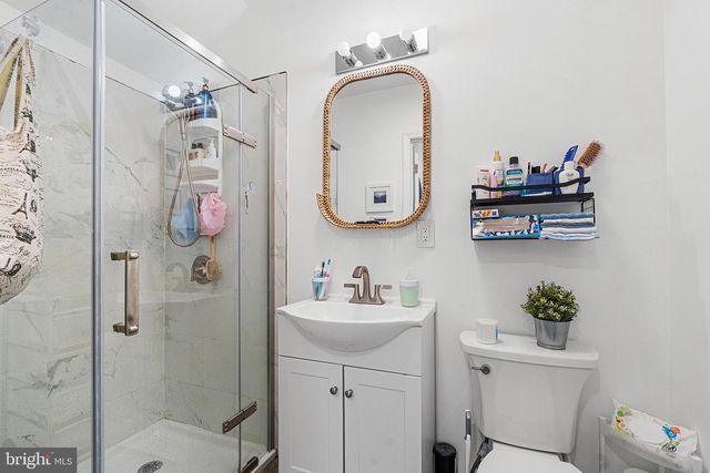 214 E JUNIPER AVE, Wildwood, NJ 08260