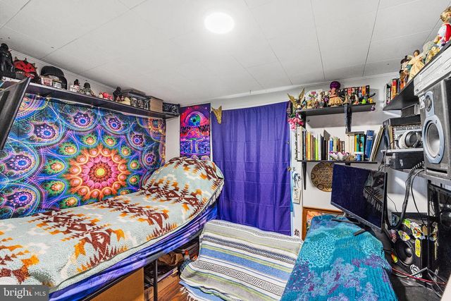 214 E JUNIPER AVE, Wildwood, NJ 08260