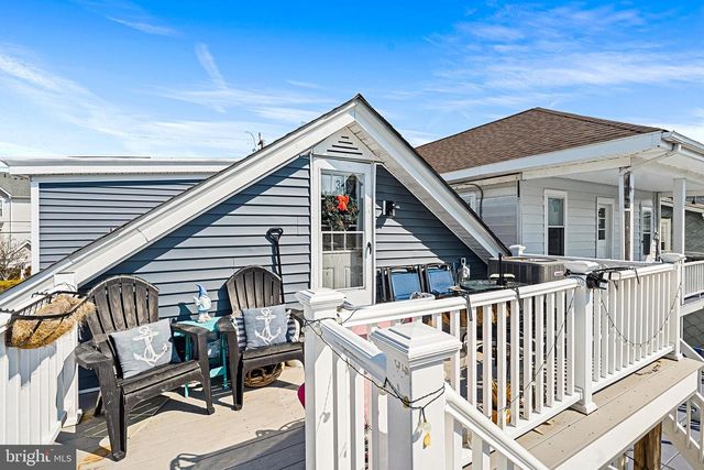 214 E JUNIPER AVE, Wildwood, NJ 08260