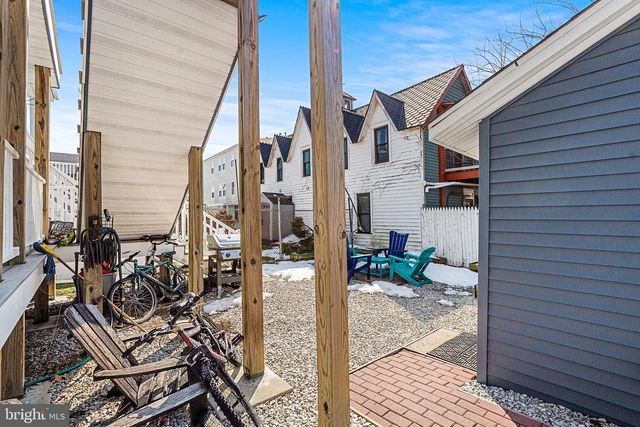 214 E JUNIPER AVE, Wildwood, NJ 08260