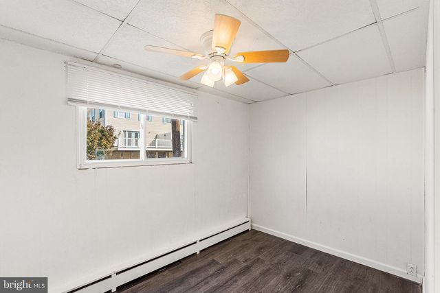 214 E JUNIPER AVE, Wildwood, NJ 08260