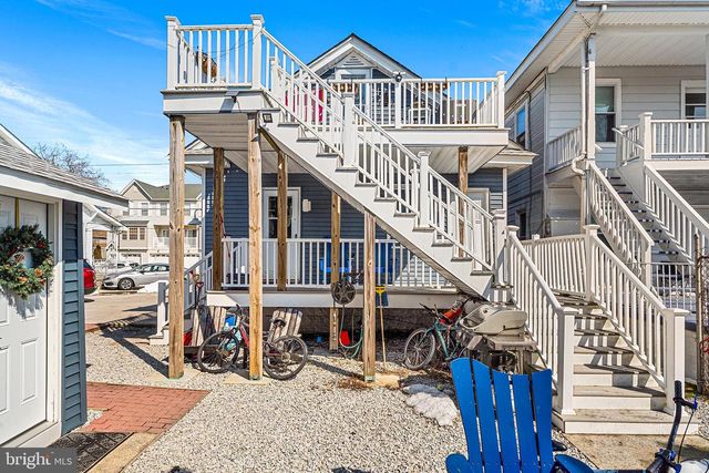 214 E JUNIPER AVE, Wildwood, NJ 08260