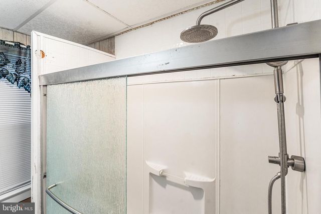 214 E JUNIPER AVE, Wildwood, NJ 08260