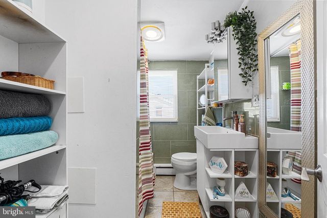 214 E JUNIPER AVE, Wildwood, NJ 08260