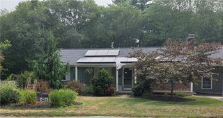 77 Fairfield Drive, North Kingstown, RI 02852