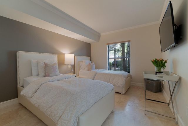 13400 Polo Road W 104, Wellington, FL 33414
