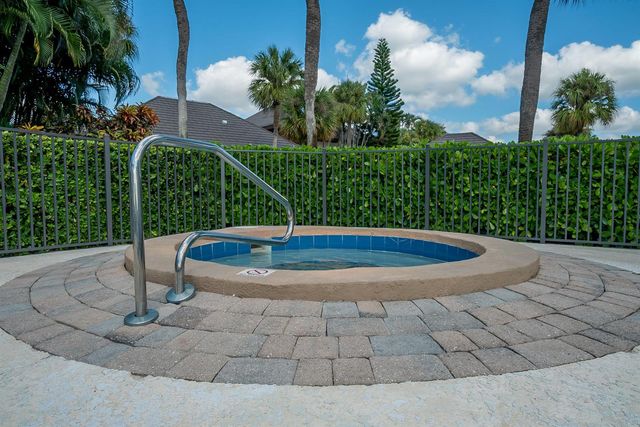 13400 Polo Road W 104, Wellington, FL 33414