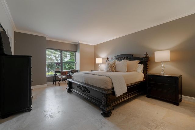 13400 Polo Road W 104, Wellington, FL 33414