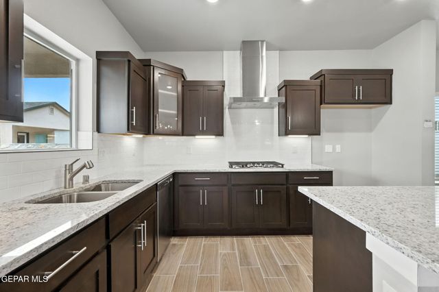5725 Las Ramblas Avenue, El Paso, TX 79934