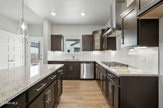 5725 Las Ramblas Avenue, El Paso, TX 79934