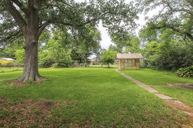 1314 Jefferson Drive, Lake Charles, LA 70605