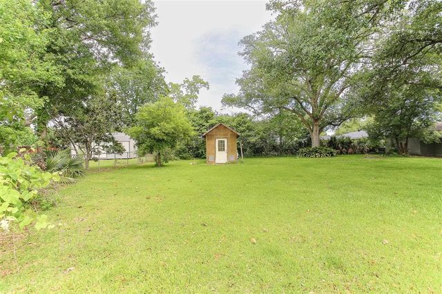 1314 Jefferson Drive, Lake Charles, LA 70605