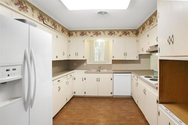 1314 Jefferson Drive, Lake Charles, LA 70605