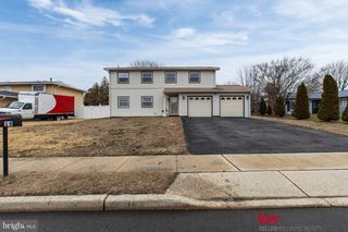 19 NOTTINGHAM WAY, Eastampton, NJ 08060