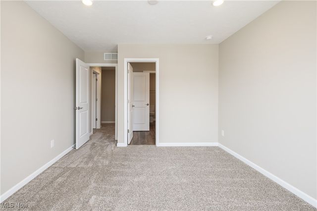 965-1 Memory Lane, Aurora, OH 44202