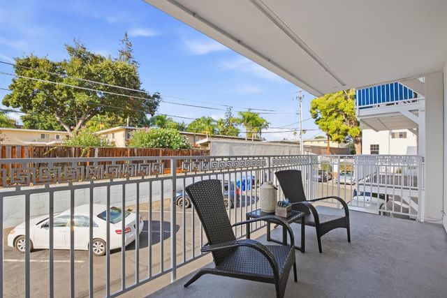 1945 Mount Vernon Court 5, Mountain View, CA 94040