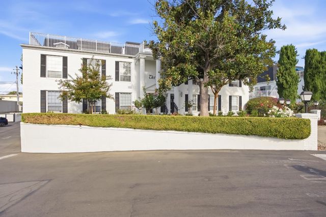 1945 Mount Vernon Court 5, Mountain View, CA 94040