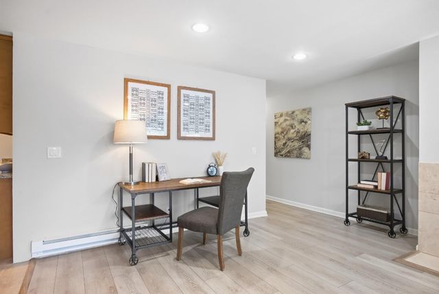 1945 Mount Vernon Court 5, Mountain View, CA 94040
