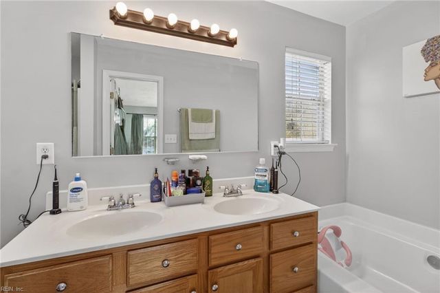 114 Rockland TER, Suffolk, VA 23434