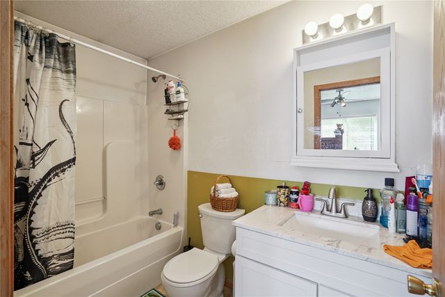 1330 Clark Street, Des Moines, IA 50314