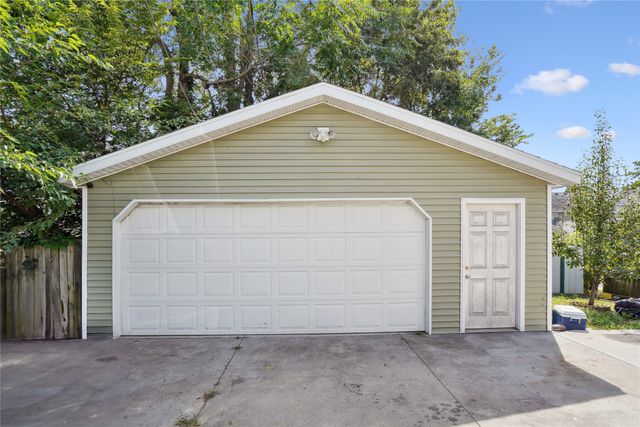 1330 Clark Street, Des Moines, IA 50314