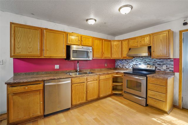 1330 Clark Street, Des Moines, IA 50314