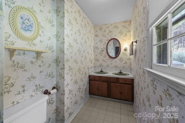 2440 Emanuel Church Road, Rockwell, NC 28138