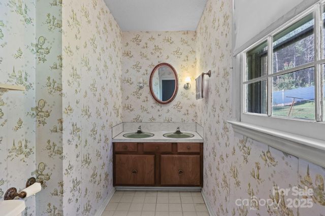 2440 Emanuel Church Road, Rockwell, NC 28138