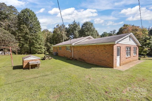 2440 Emanuel Church Road, Rockwell, NC 28138