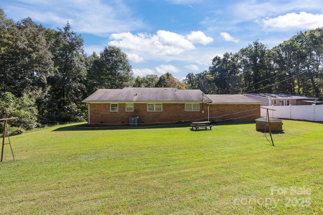 2440 Emanuel Church Road, Rockwell, NC 28138