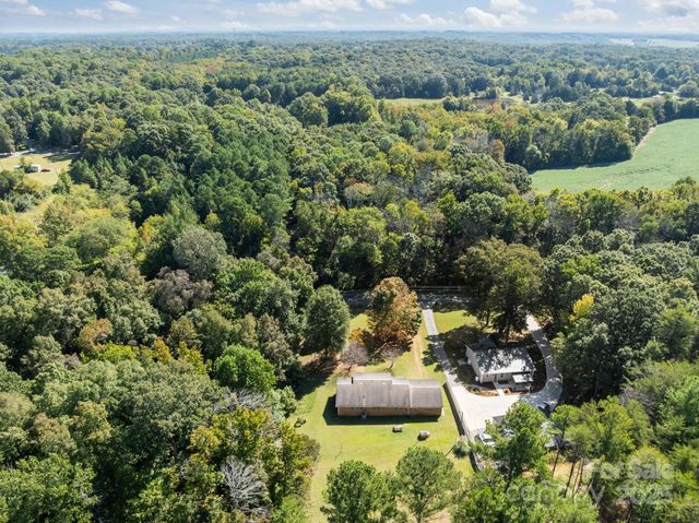 2440 Emanuel Church Road, Rockwell, NC 28138