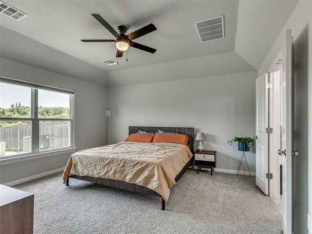 2916 SE 24th Street, Moore, OK 73160