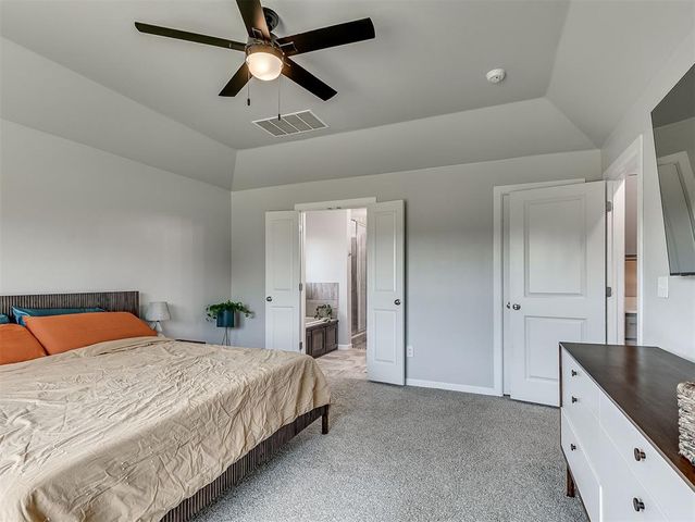 2916 SE 24th Street, Moore, OK 73160