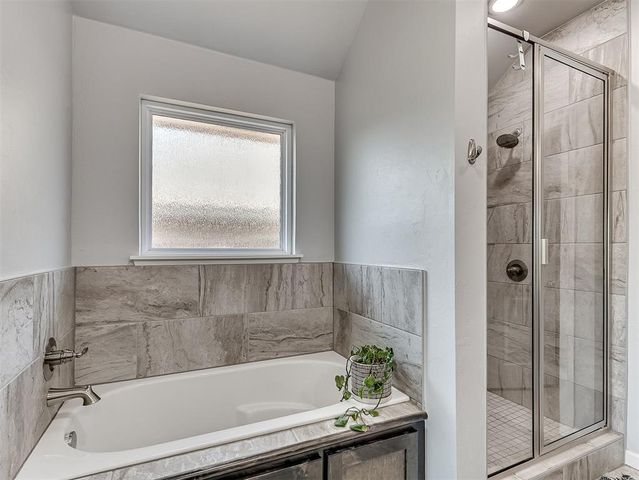 2916 SE 24th Street, Moore, OK 73160