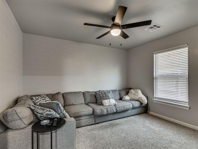 2916 SE 24th Street, Moore, OK 73160