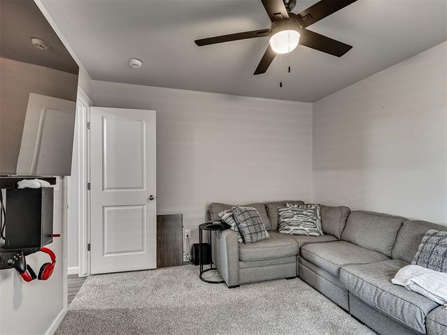 2916 SE 24th Street, Moore, OK 73160