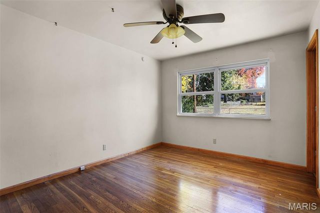 11426 Ortega Drive, Hazelwood, MO 63138