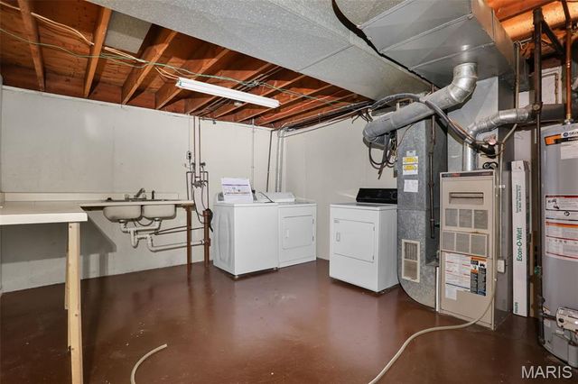 11426 Ortega Drive, Hazelwood, MO 63138