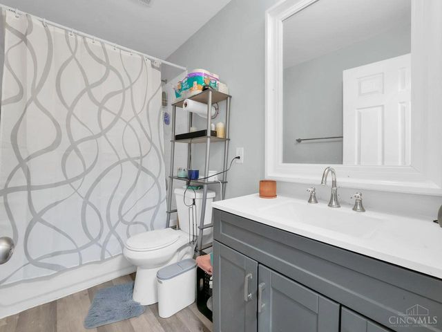 857 Steffen Avenue, Cincinnati, OH 45215