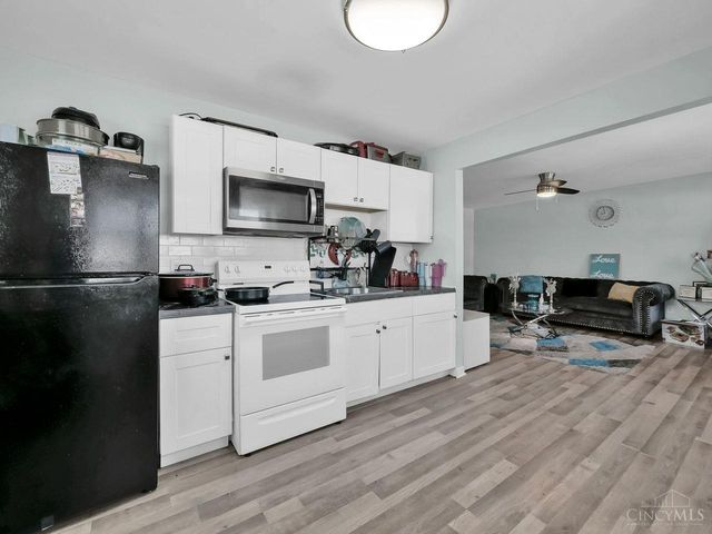 857 Steffen Avenue, Cincinnati, OH 45215