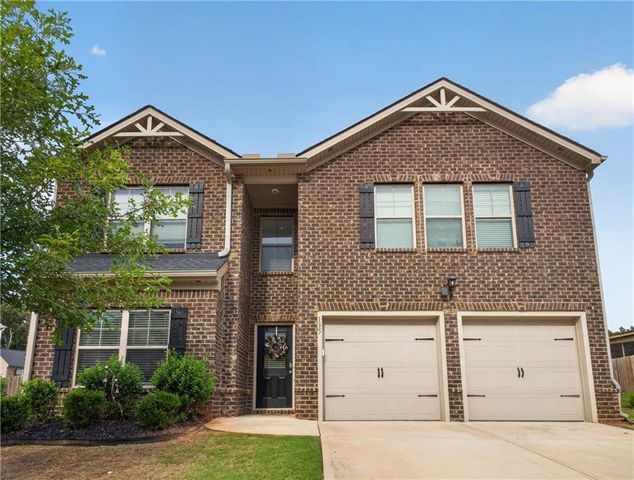 135 Twin Lakes Drive, Covington, GA 30016
