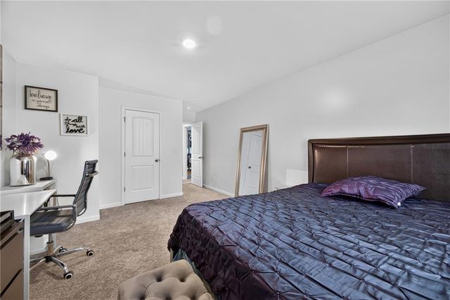 135 Twin Lakes Drive, Covington, GA 30016