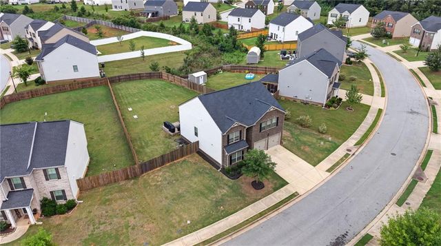 135 Twin Lakes Drive, Covington, GA 30016