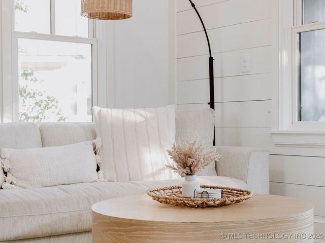 34 Firefly Lane, Carlton Landing, OK 74432